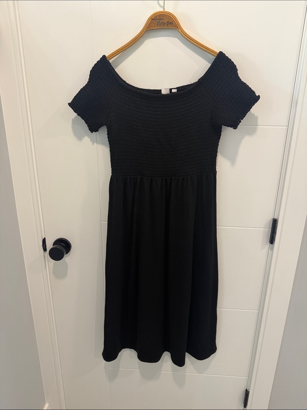 GAP Black Smocked Top Short Sleeve Casual Dress size small